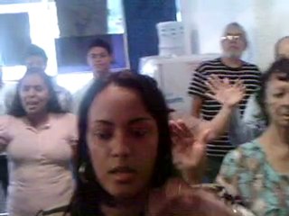 cantor rob na igreja mundial da paz 4