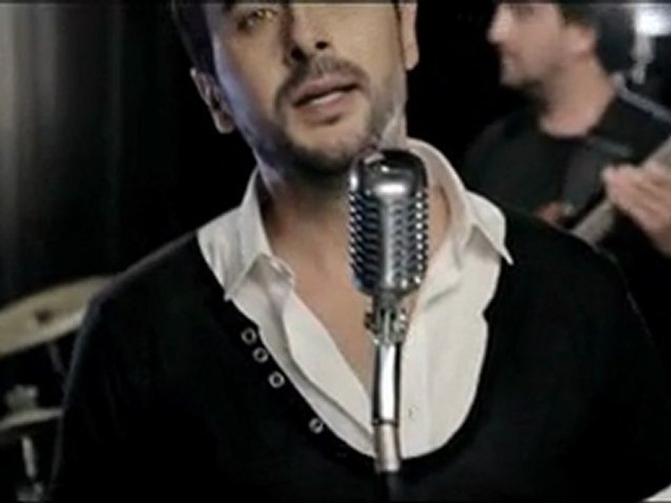 Gökhan Tepe - Yalan Olur  2011