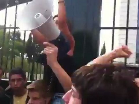 Μαθητές στο Υπ. Παιδείας 2