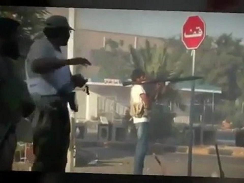 Entre Al-Qaida et l'OTAN. Les Accords et Les Crimes