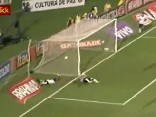 Botafogo vence o Corinthians no Pacaembu