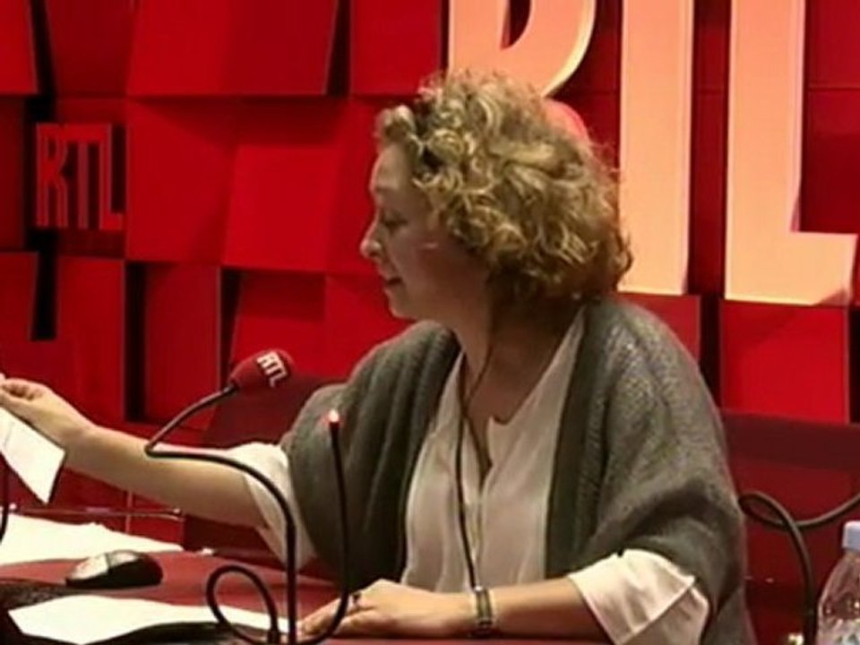 "Les carnets d'Alba" : Hollande surpris par la date du ralliement de Royal