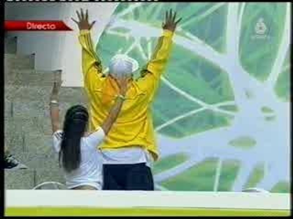 shakira bamboo final coupe