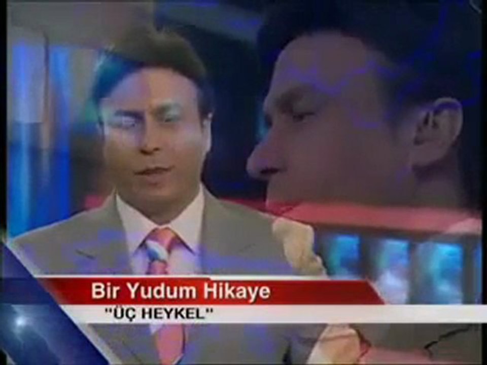 Üç Altın Heykel