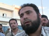 Habitantes de Sirte siguen huyendo
