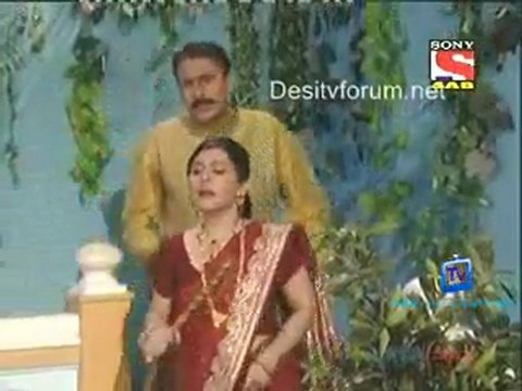 Chintu Chinky Aur Ek Badi Si Love Story - 13th October 2011 - p1