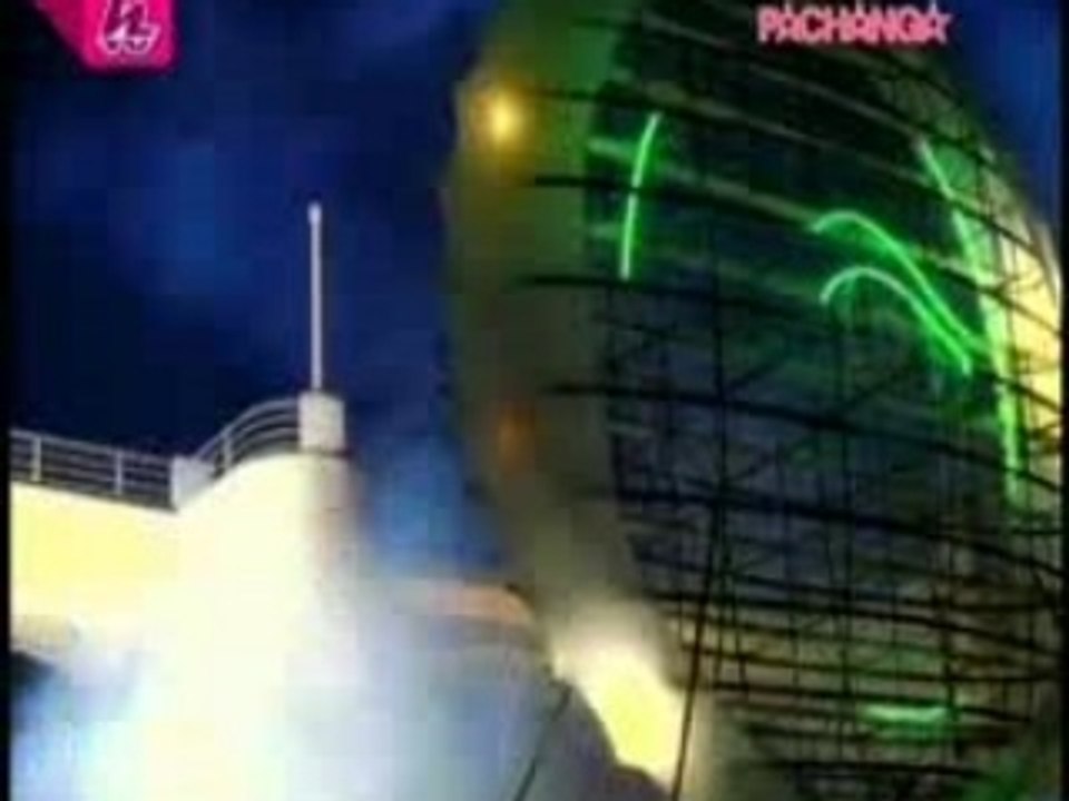 VIDEOCLIP - Shakira - Ojos asi