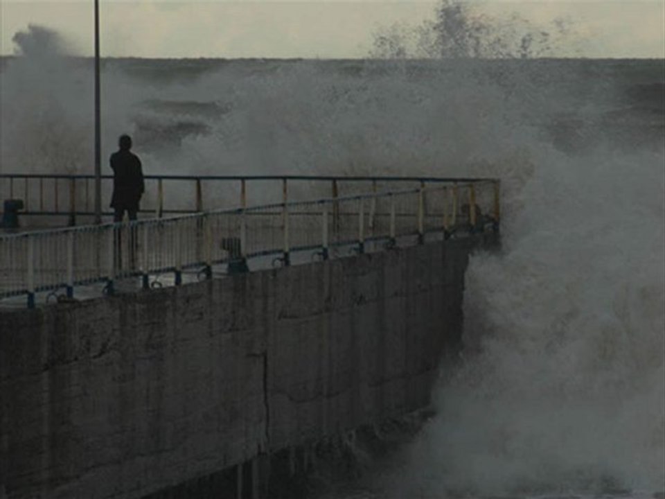 Hadi Git-İlkay Akkaya