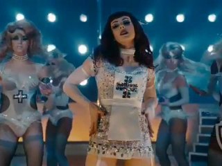 Love Is A Drug - Extrait Love Is A Drug (Anglais)