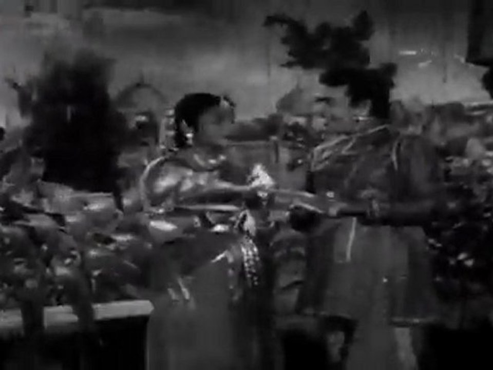 SAARANGATHAARA-SONG3.mp4