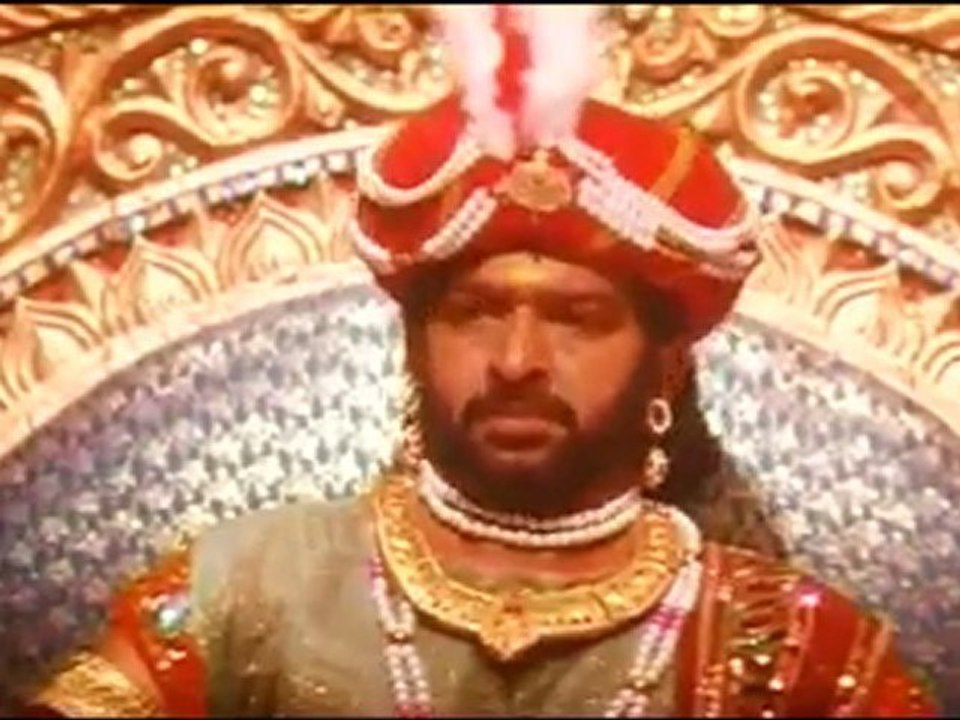 AYYA VAZHI-SCENE 12.mov