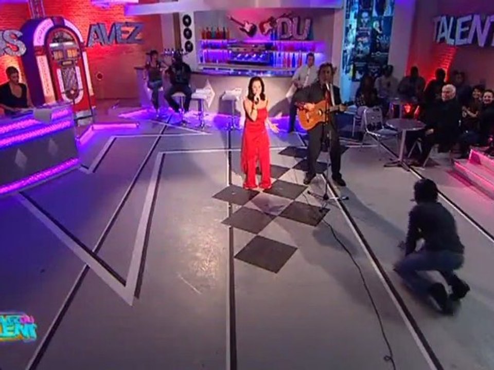 Charles Aznavour - Les comédiens par Dora et Christian (13/10/11)
