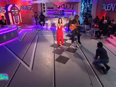 Charles Aznavour - Les comédiens par Dora et Christian (13/10/11)