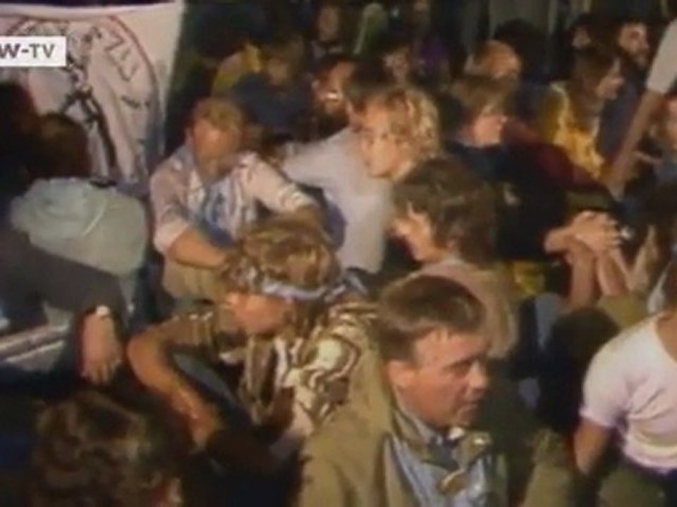 A New Perspective on War - Dresden's Military Museum | People & Politics