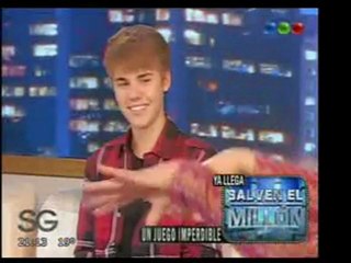 Pronto.com.ar justin bieber como Elvis