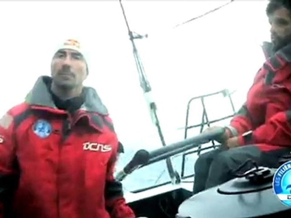 Images embarquées à bord de DCNS 1000 avec Marc Thiercelin et Luc Alphand / Transat Jacques Vabre 2011