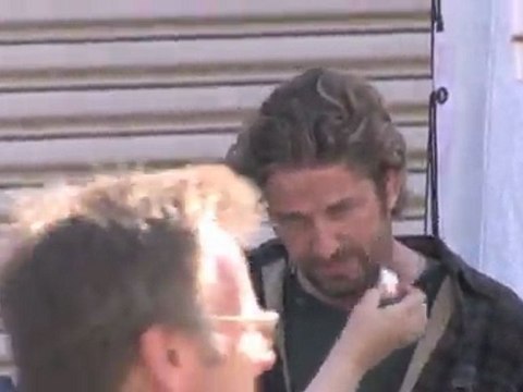 Surfs Up With Gerard Butler in 'Mavericks'