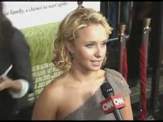 Stars delighted to work with Julia Roberts