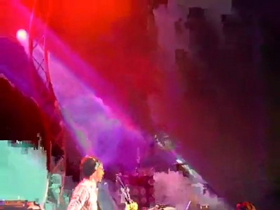 "Tango, Swing et Bretelles" : Irma, Zaz et Stromae à Montceau-les-Mines (14/10/2011)