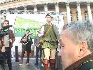 Robin le 14 oct devant la Bourse de Paris