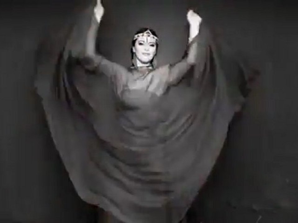 [HITCLIP] Zara - Pişmanlık Yok (HD)