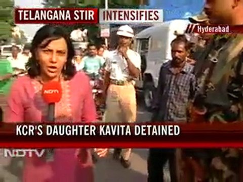 Telangana 'rail roko': Some Congress MPs, TRS leaders detained