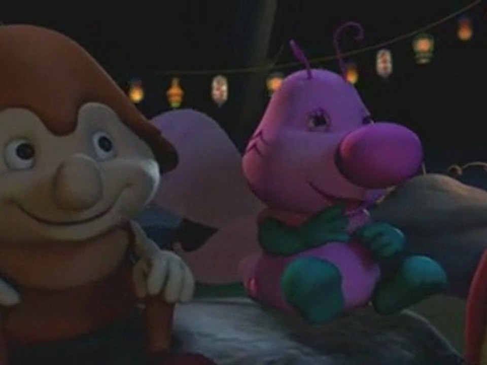 O Grilo Feliz e os Insetos Gigantes Clip - Amor Maior