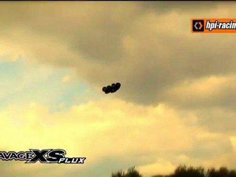 SAVAGE XS in a Skate Park (Vidéo Hpi)