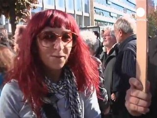 Miles de indignados gritan contra la banca en el...