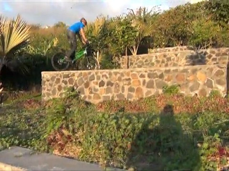 Trial Video 01c