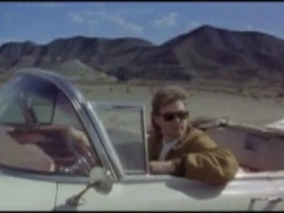 Orchestral Manoeuvre In The Dark - So In Love