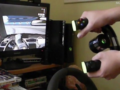Microsoft Xbox 360 Wireless Speed Wheel with Forza Motorsport 4