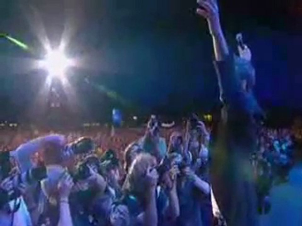 Robbie Williams Angel live
