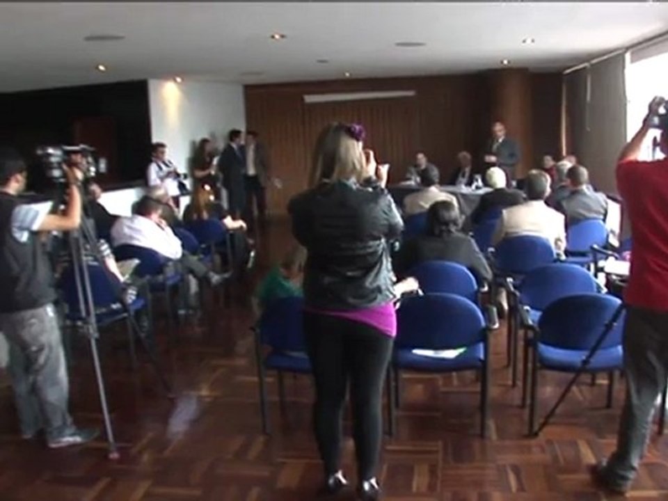 Call center rings in business for Colombia