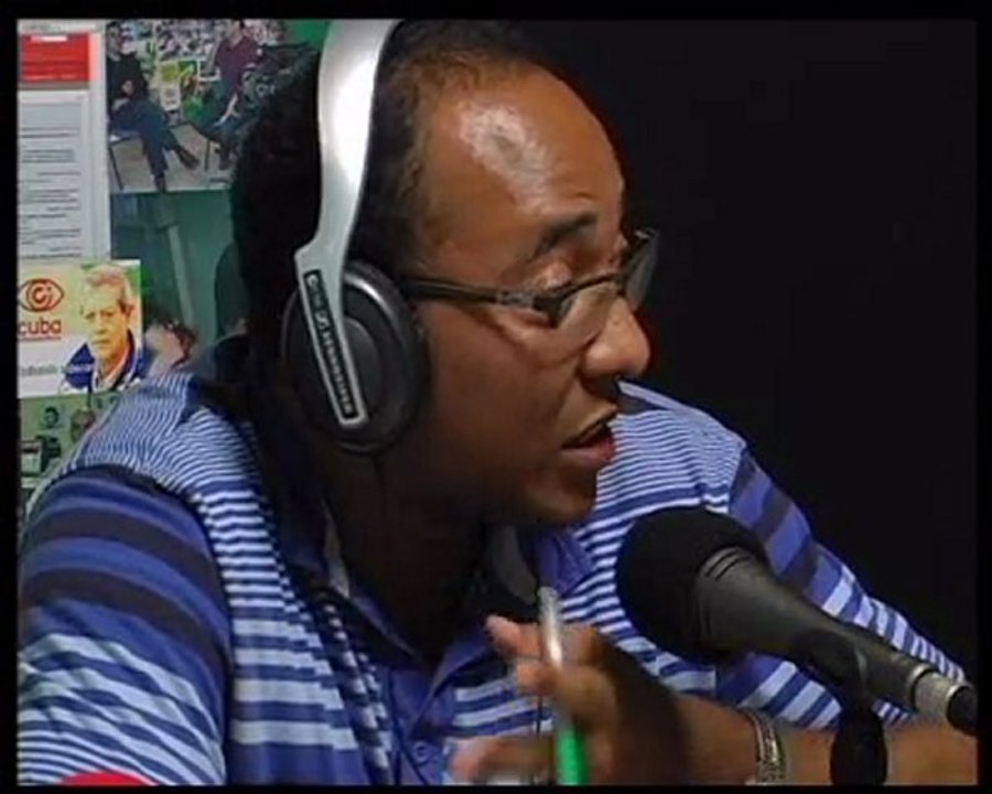 A pesar de recortes en educación, Universidad Pública de Navarra da 36.000 euros a Yoani Sánchez