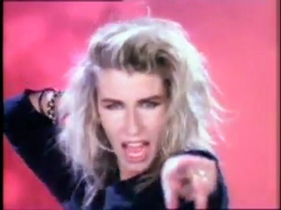 Bananarama - Venus