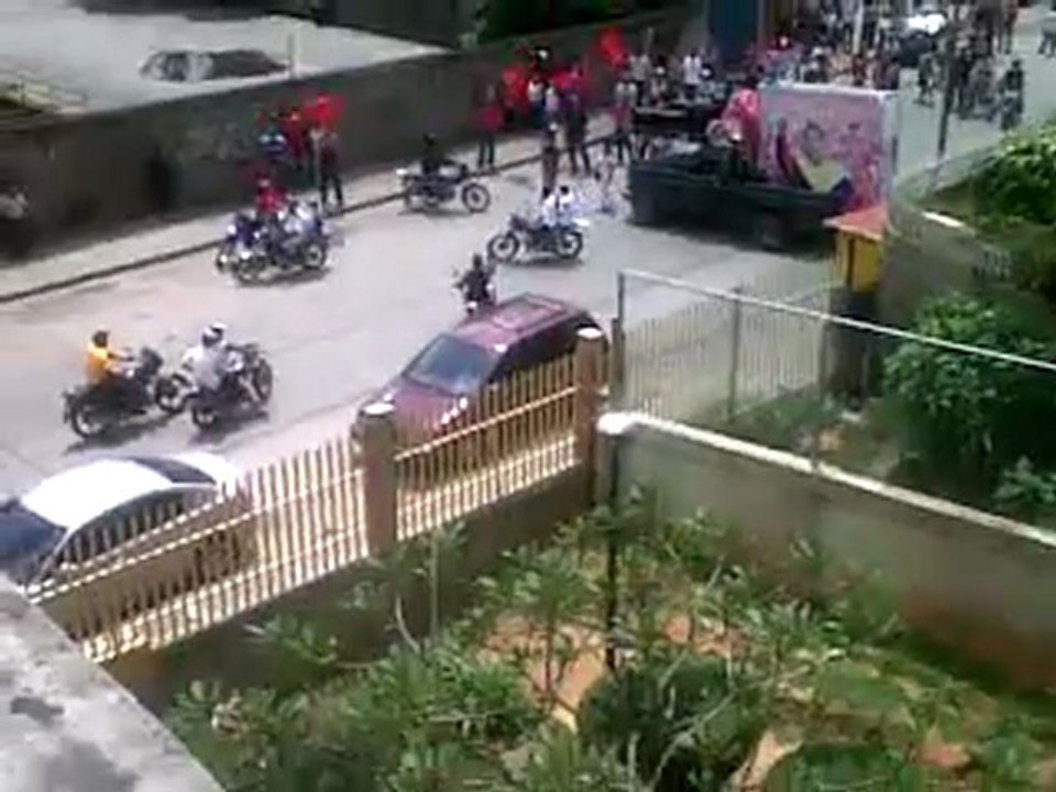 VID 00038-20111016-1127