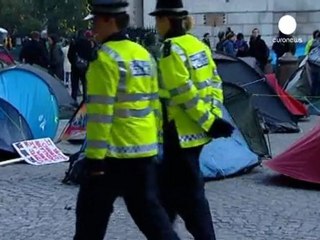 Francoforte: Indignati davanti alla BCE