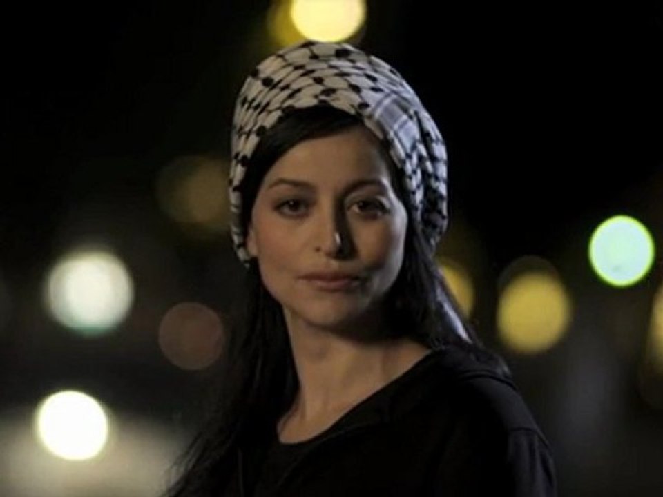 "Ici on noie les Algériens, 17 octobre 1961" _17 Oct 2011 rdv 17H30 sur l esplanade de la defense