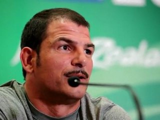 Marc Lièvremont : "Une bande de sales gosses"