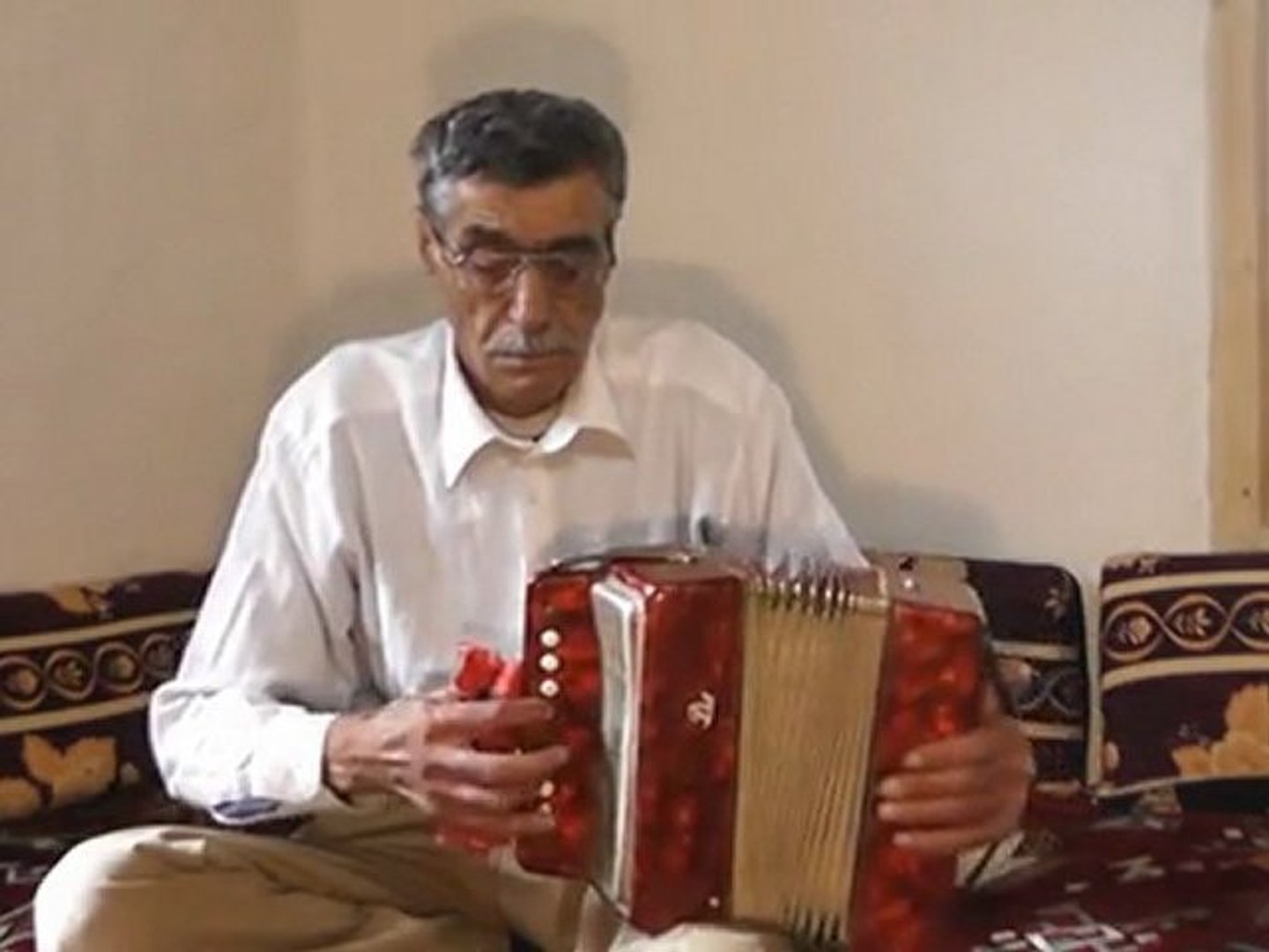 ⁣Adem AKALAN , 19.BÖLÜM , Soğanlı Köyü,mızıka,Şeşen,accordion circassian music,pshinawa
