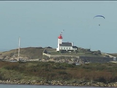 vidéo l'Aber-Wrac'h LANDEDA paramoteurs