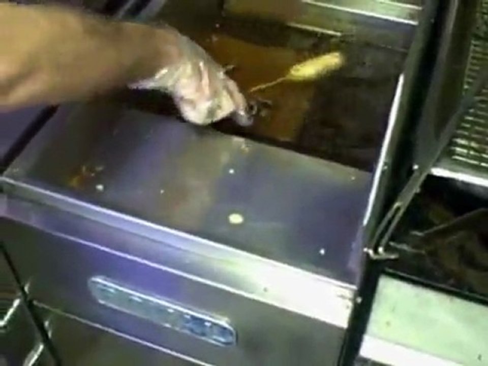 The Making Of A Hot Dogg-The Dogg Pound