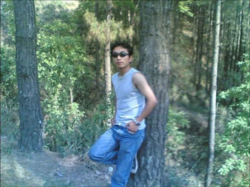 Mujhe Raat Din