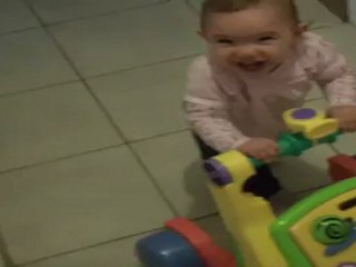 rigolade en trotteur