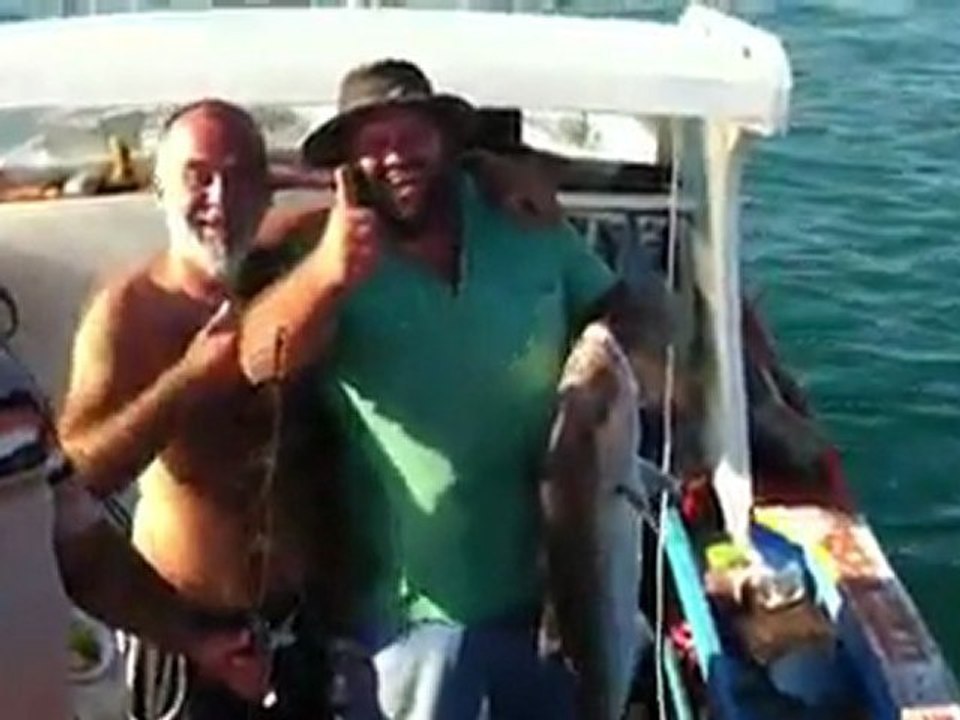 jigging tekniği ile balık avı: Hakan ÇEBEN 15.10.2011 aktaş 12kg akya