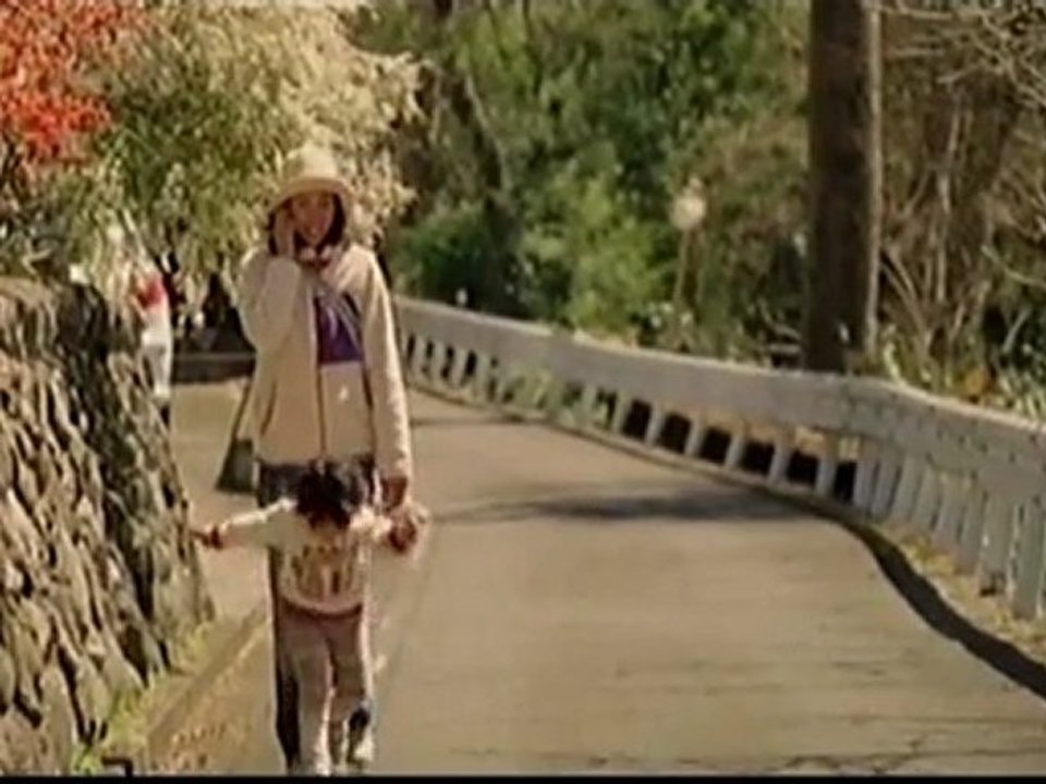 2011年　　1988年生まれ女性芸能人CM集