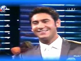 Bahadır Özüşen - Saçların Târumâr Gözlerinde Nem.HD