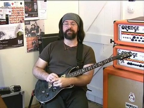 Beginners Guitar lesson The Chord Scale , Part Two - With Rob Chappers