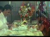 Ethu Konjam Puthusu - Suresh having lunch with Thulasi